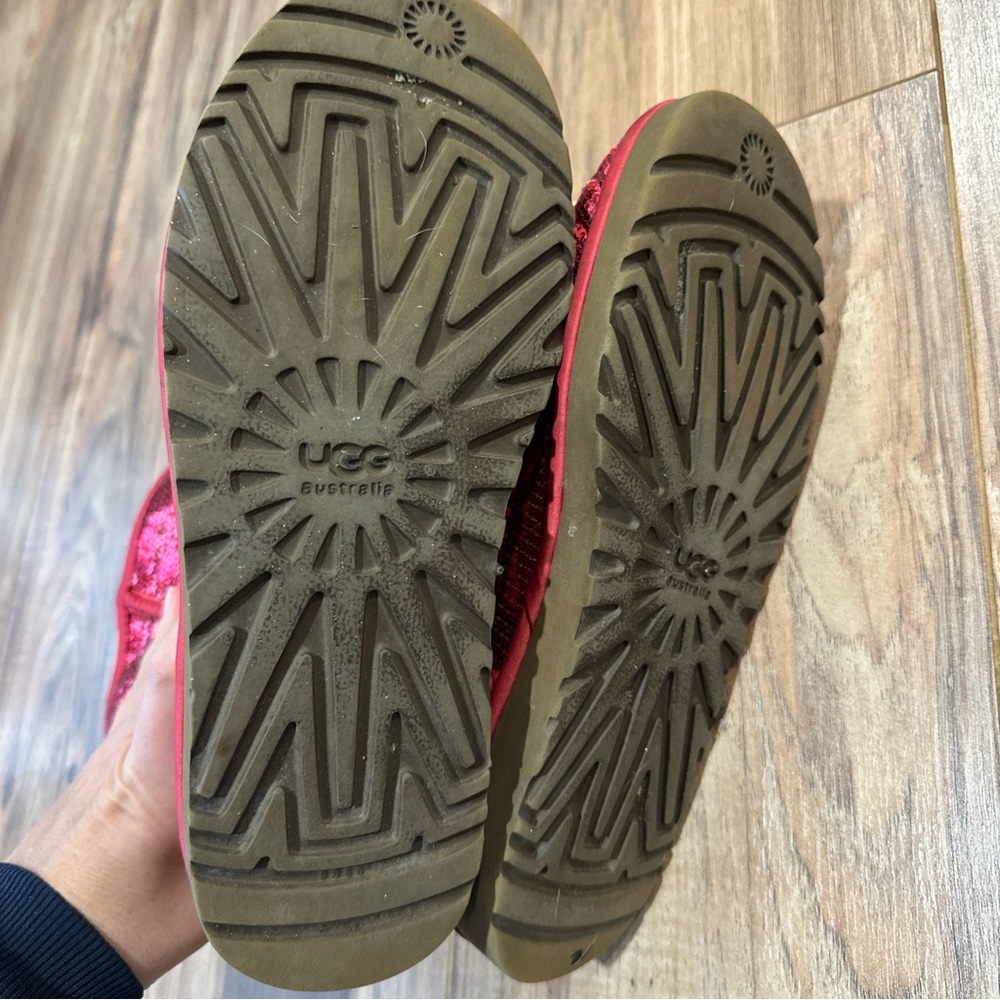 Ugg Ruby Red Pink Sparkle Sequin Short Classic Sh… - image 6